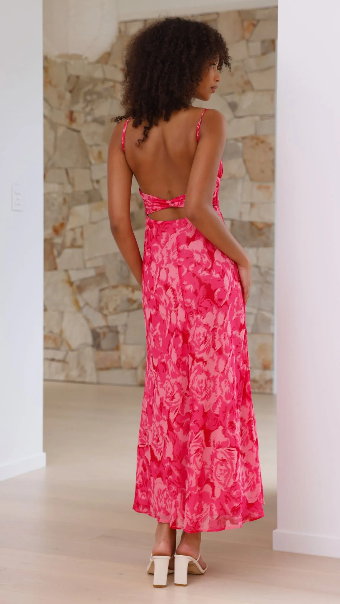 Everyday Chic Margie Midi Dress - Pink Floral