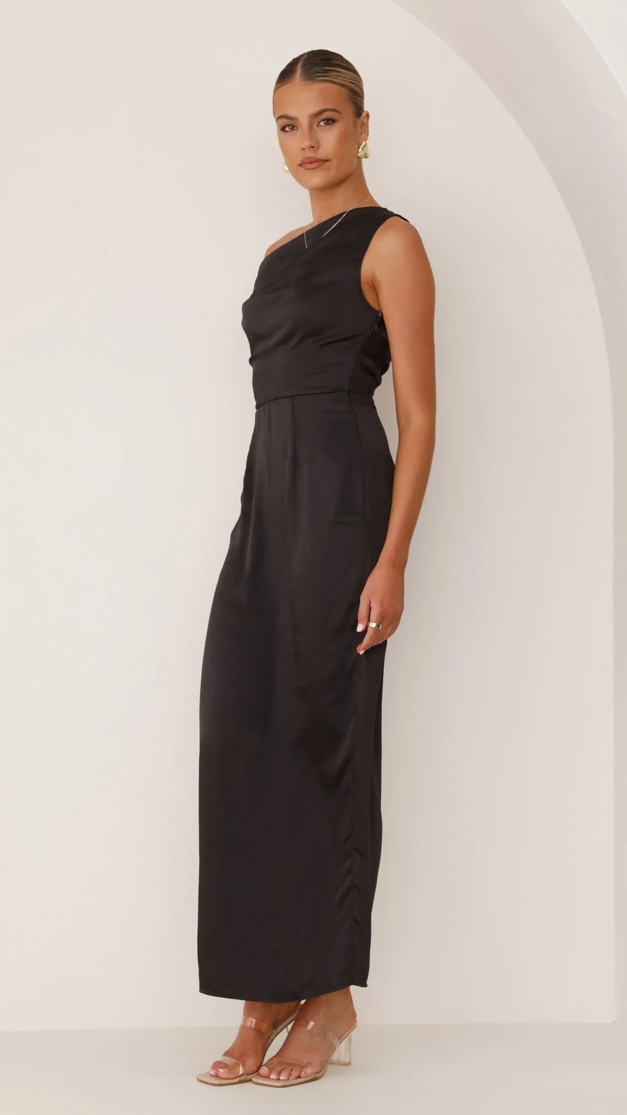 Georgette Flow Harlowe Maxi Dress - Black