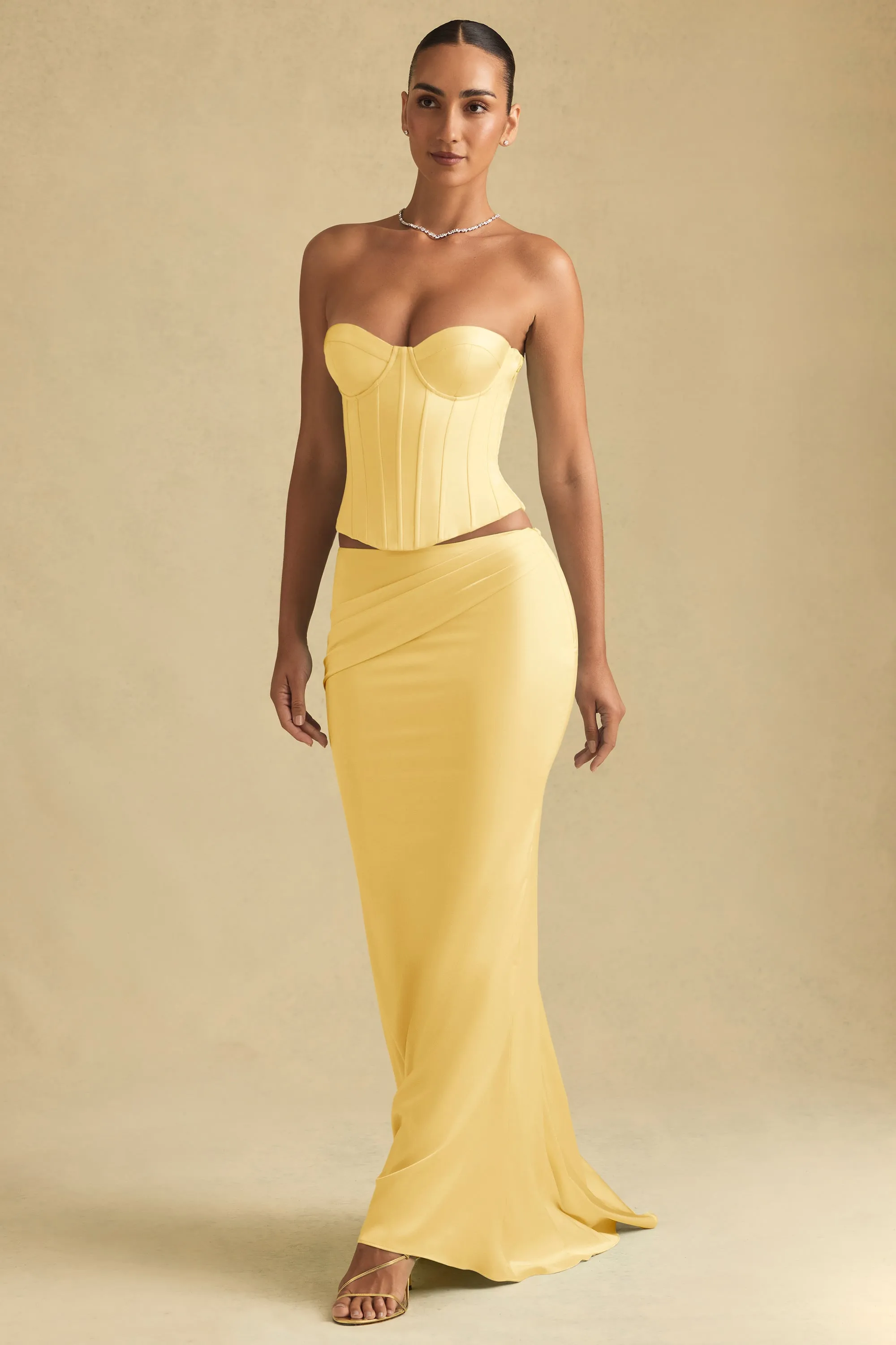Elasticized Hem Fashion Pulse Draped Low-Rise Maxi Skirt in Pastel Yellow