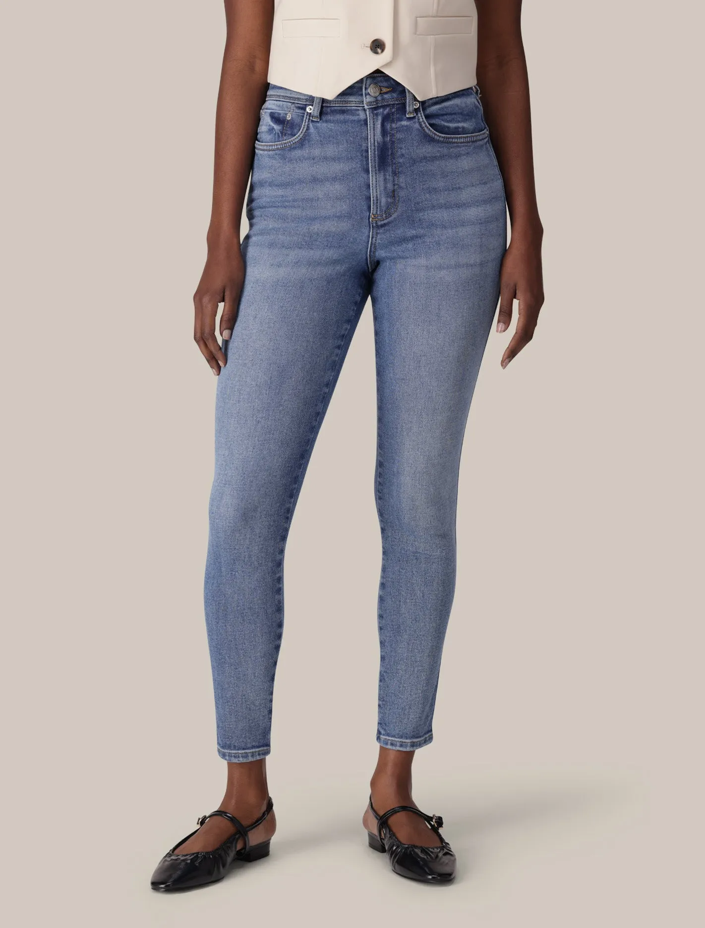 Night Out Traveler Gear Stylish Everyday Vibrant Hayley High-Rise Sculpt Jeans