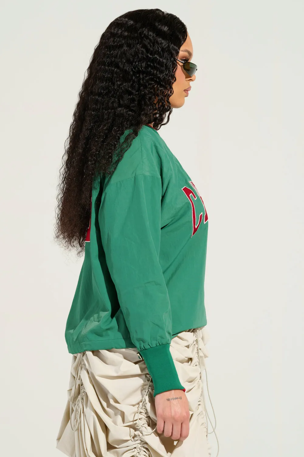 Layer Sporty REAL CHICAGO GIRL PULL OVER SWEATSHIRT