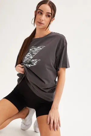 Black Zebra T-Shirt Crew Neck Oversized Cotton Non Restrictive Silhouette