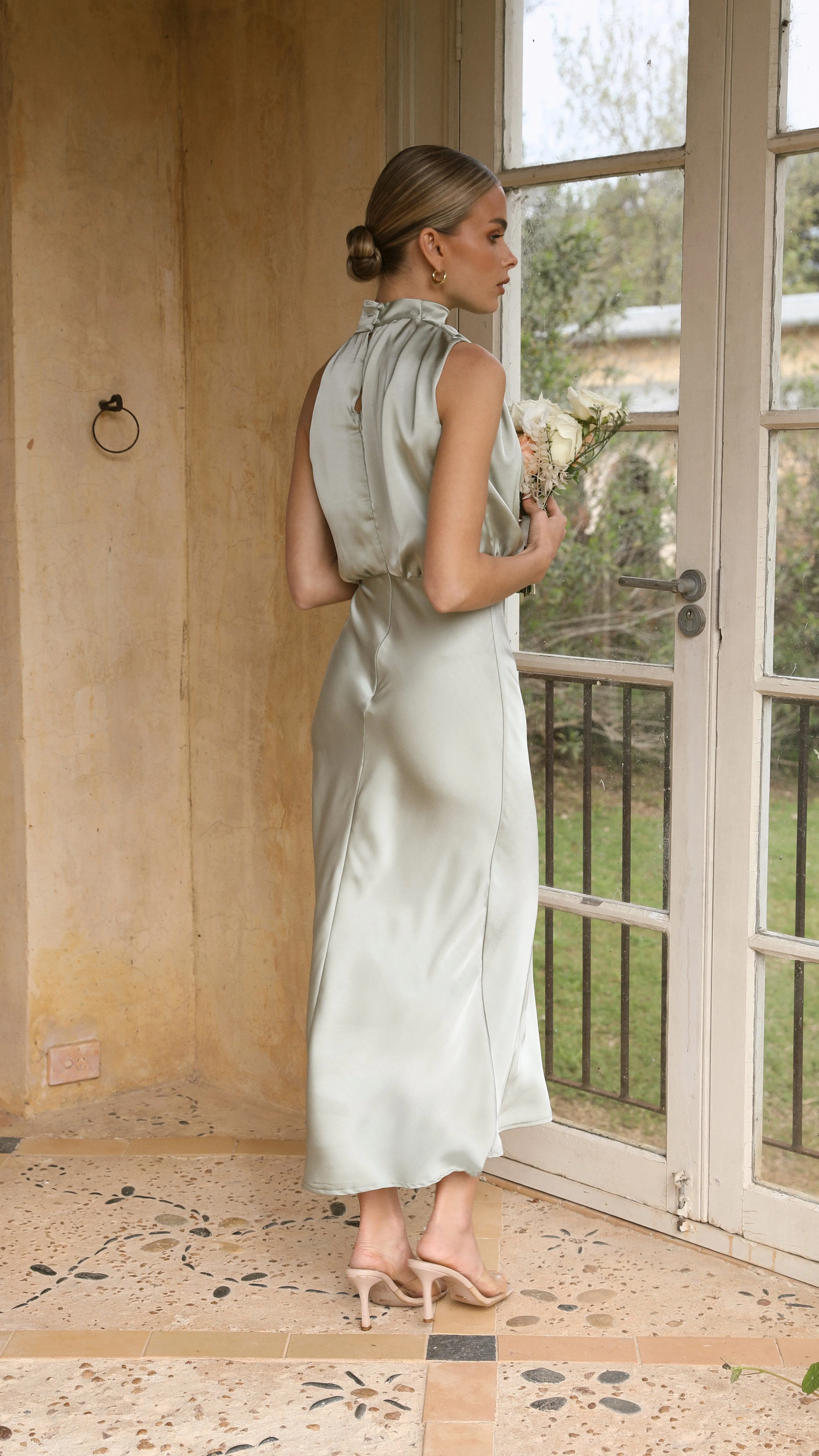 Esther Maxi Dress - Olive Tropical Air dreamy vibe
