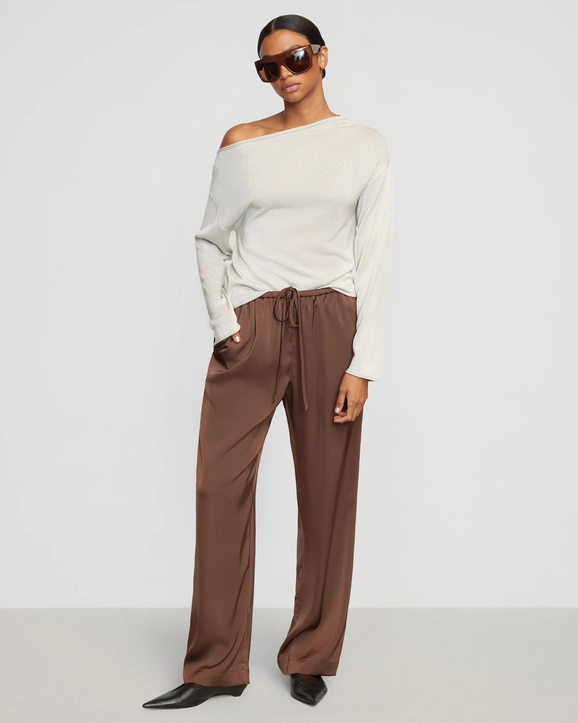 Hachi Tencel-Wool Off-Shoulder Sweater Soft Touch Texture Chic Design