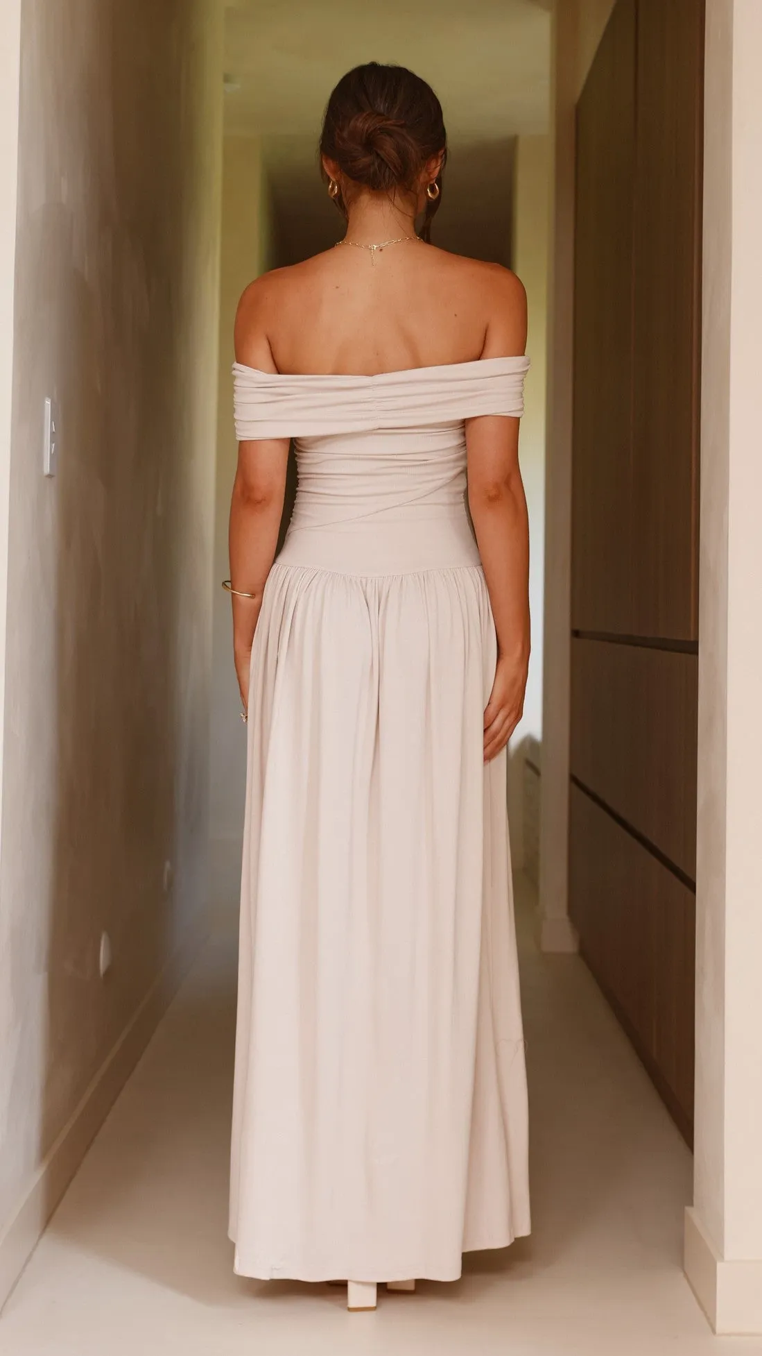 Plaza Glow Love Mood Manalla Maxi Dress - Stone