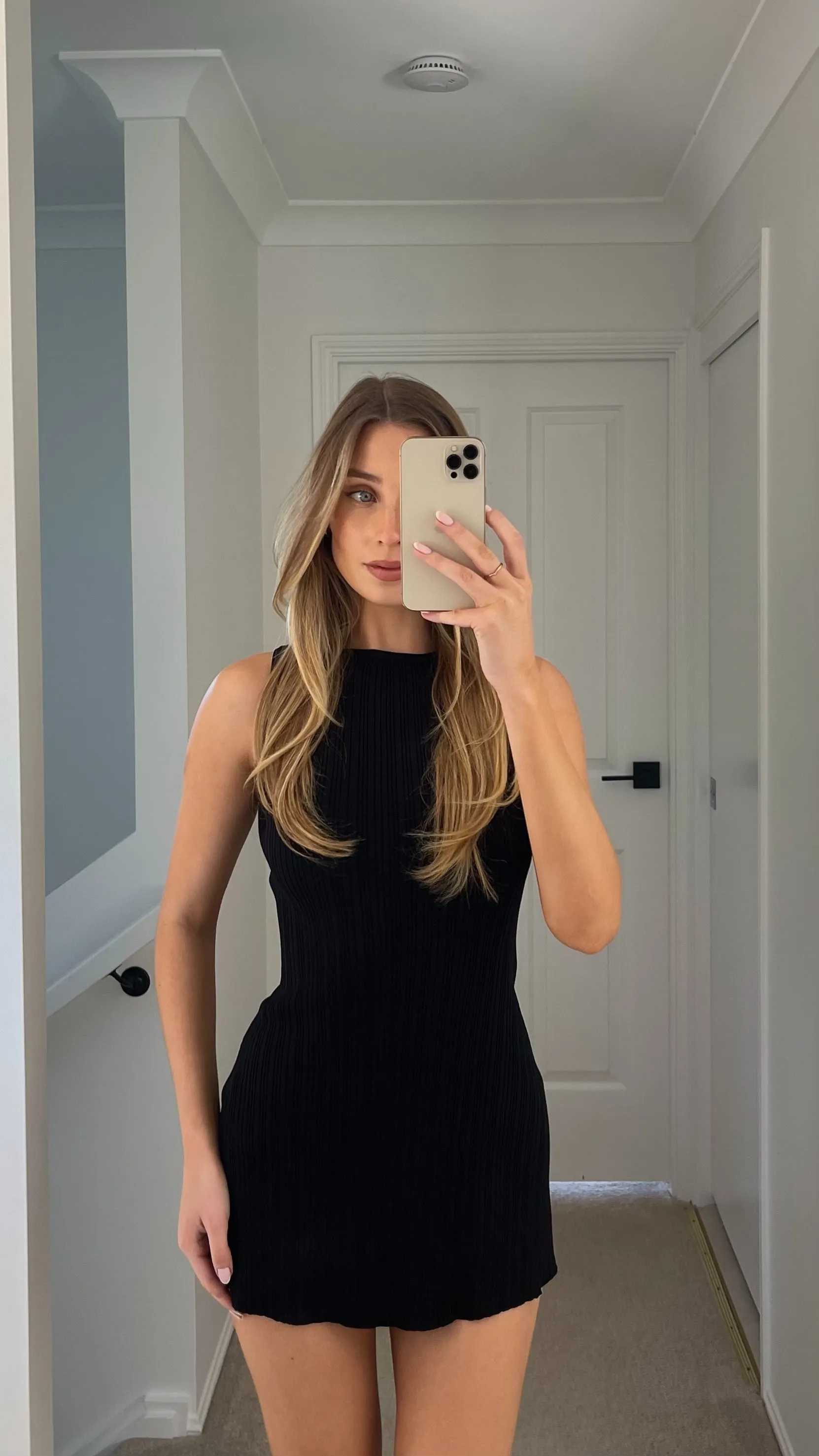Alexa Mini Dress - Black Flexible Knit Structure Charming Design