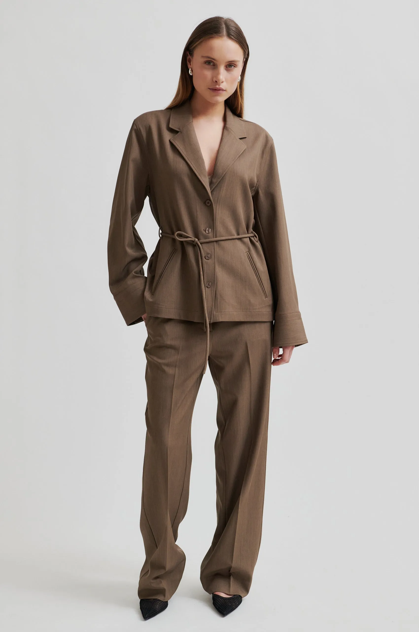 LowMaintenance AI Style Neel Classic Trousers