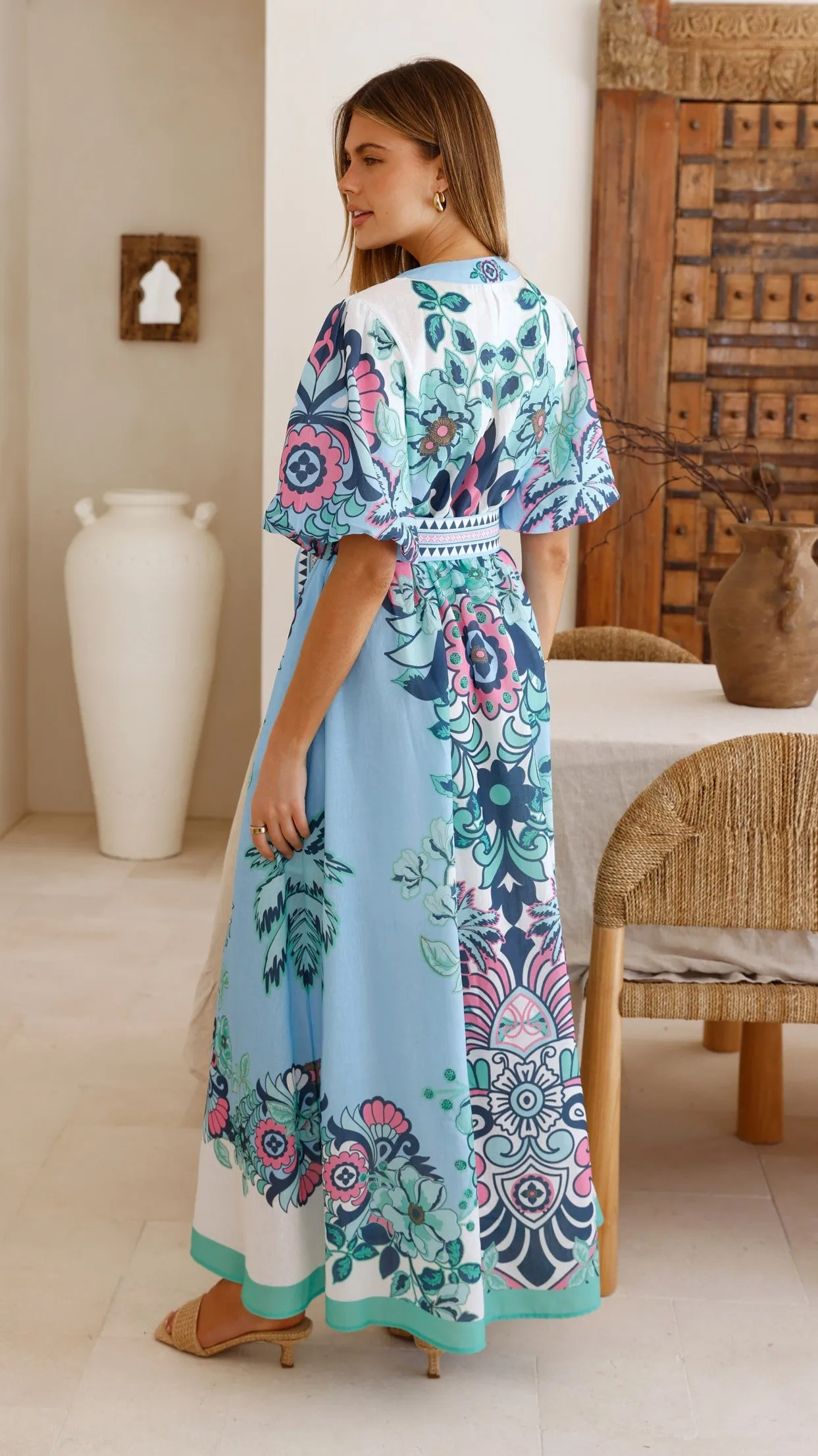 Tide Glow Dali Maxi Dress - Island Bloom Blue