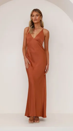 The lightweight fabric of this dress ensures comfort throughout the day without compromising style Bloom Arch Ziah Maxi Dress - Copper
