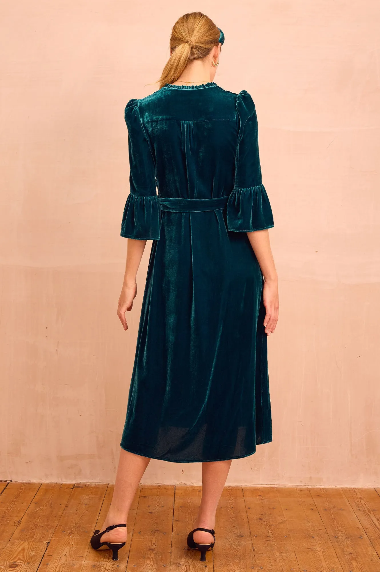 Astrid Velvet Dress | Teal Candle Glow Classy Look