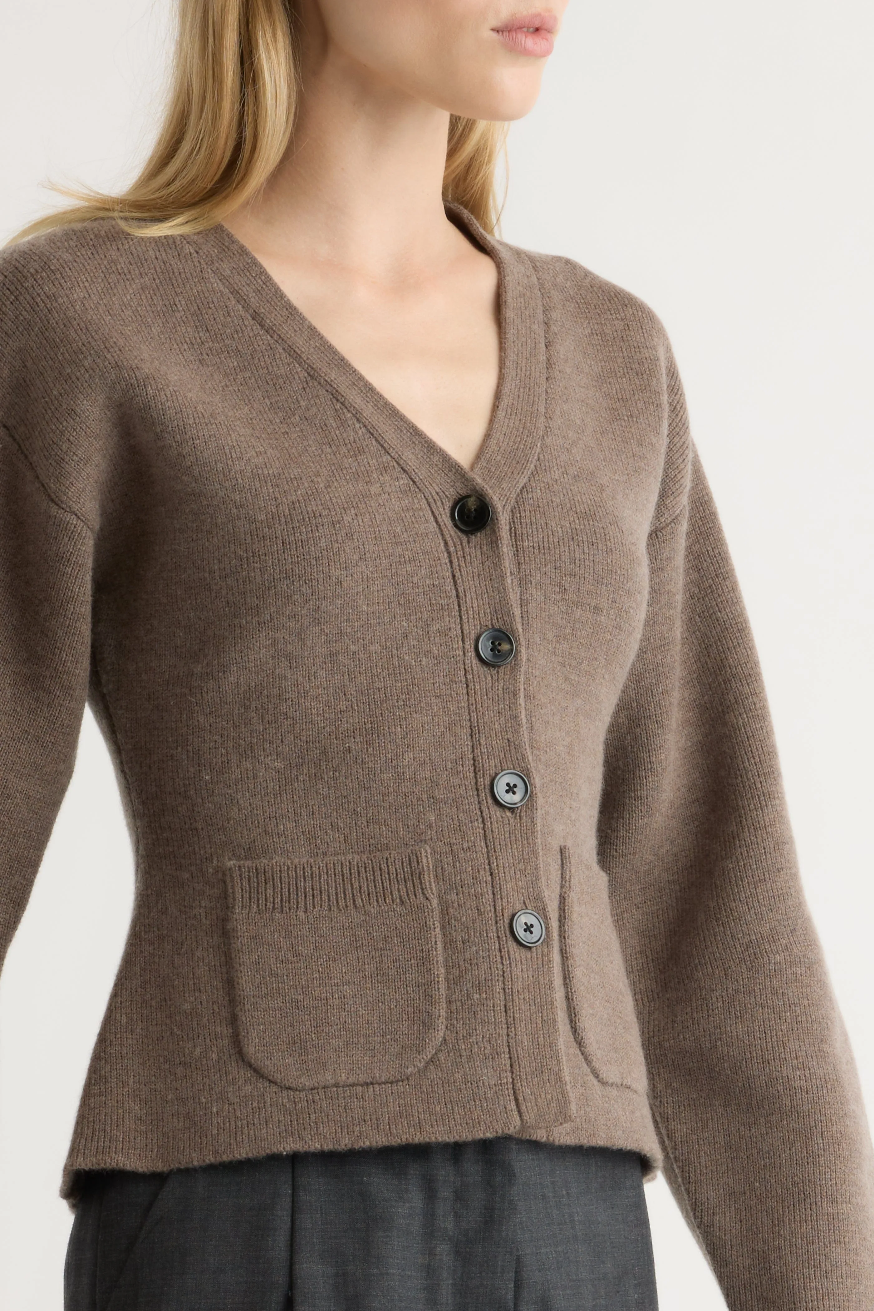 Elinor Organic Cotton-Wool V-Neck Cardigan Essential Wardrobe Perfect Knit