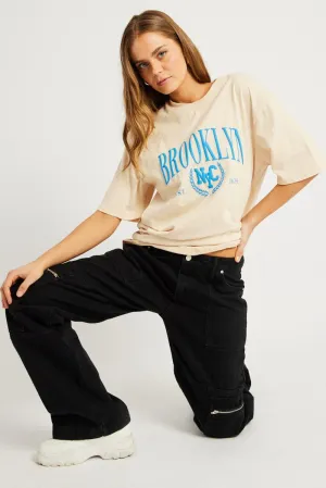 Non Irritating Collar Beige Graphic Tee Short Sleeve