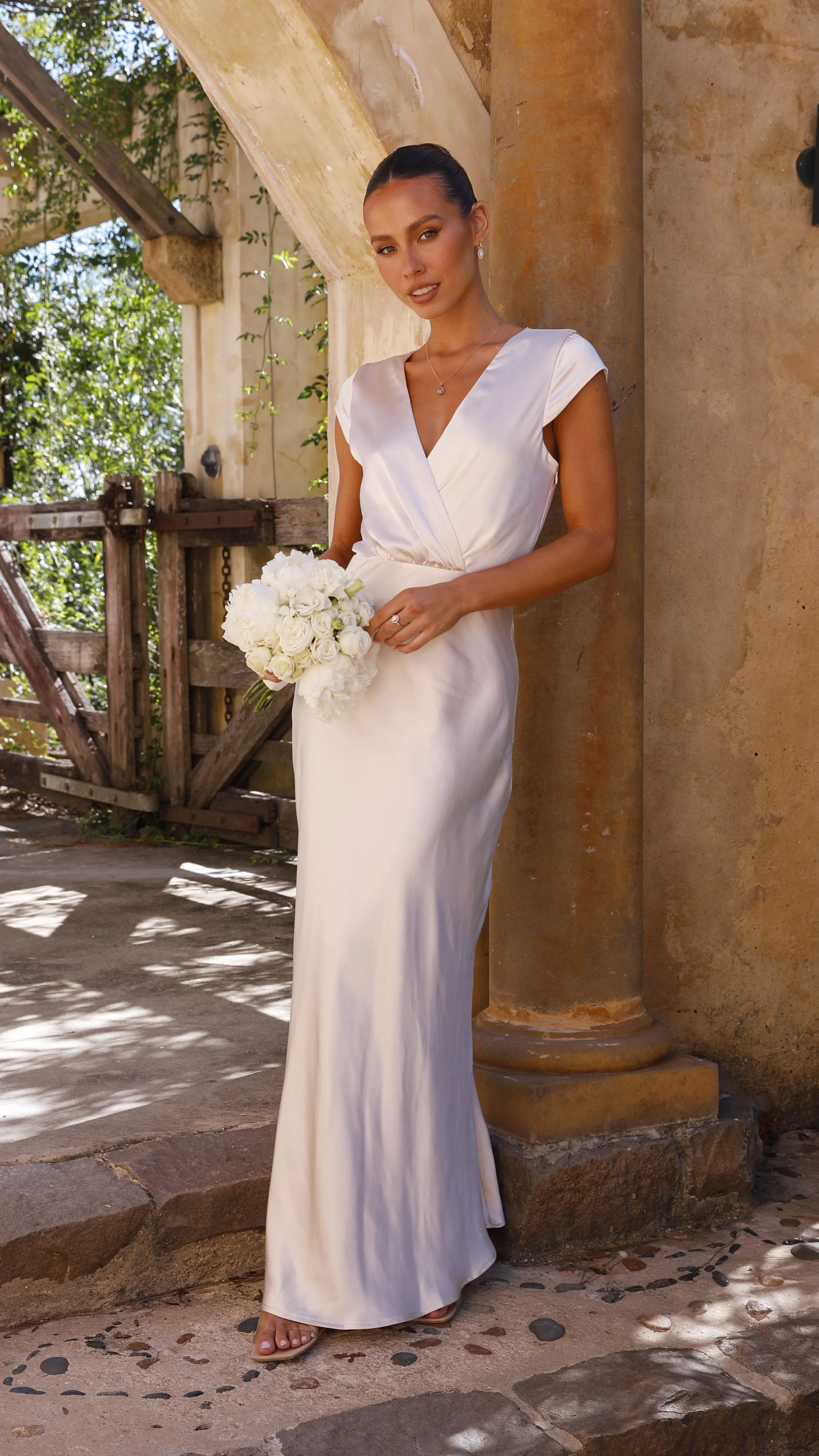 Flow Line Comfortable day-to-night dress Selma Maxi Dress - Champagne
