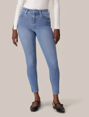 Ashley Mid-Rise Mid Wash Jeans Trusted Outfit