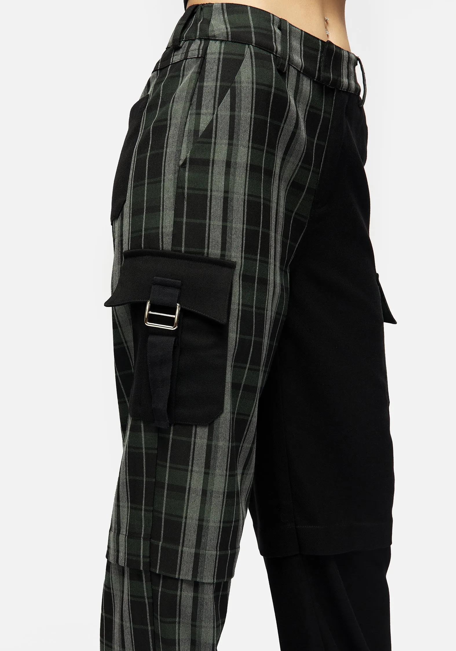 Comfy Waistband Checkmate Cargo Pant