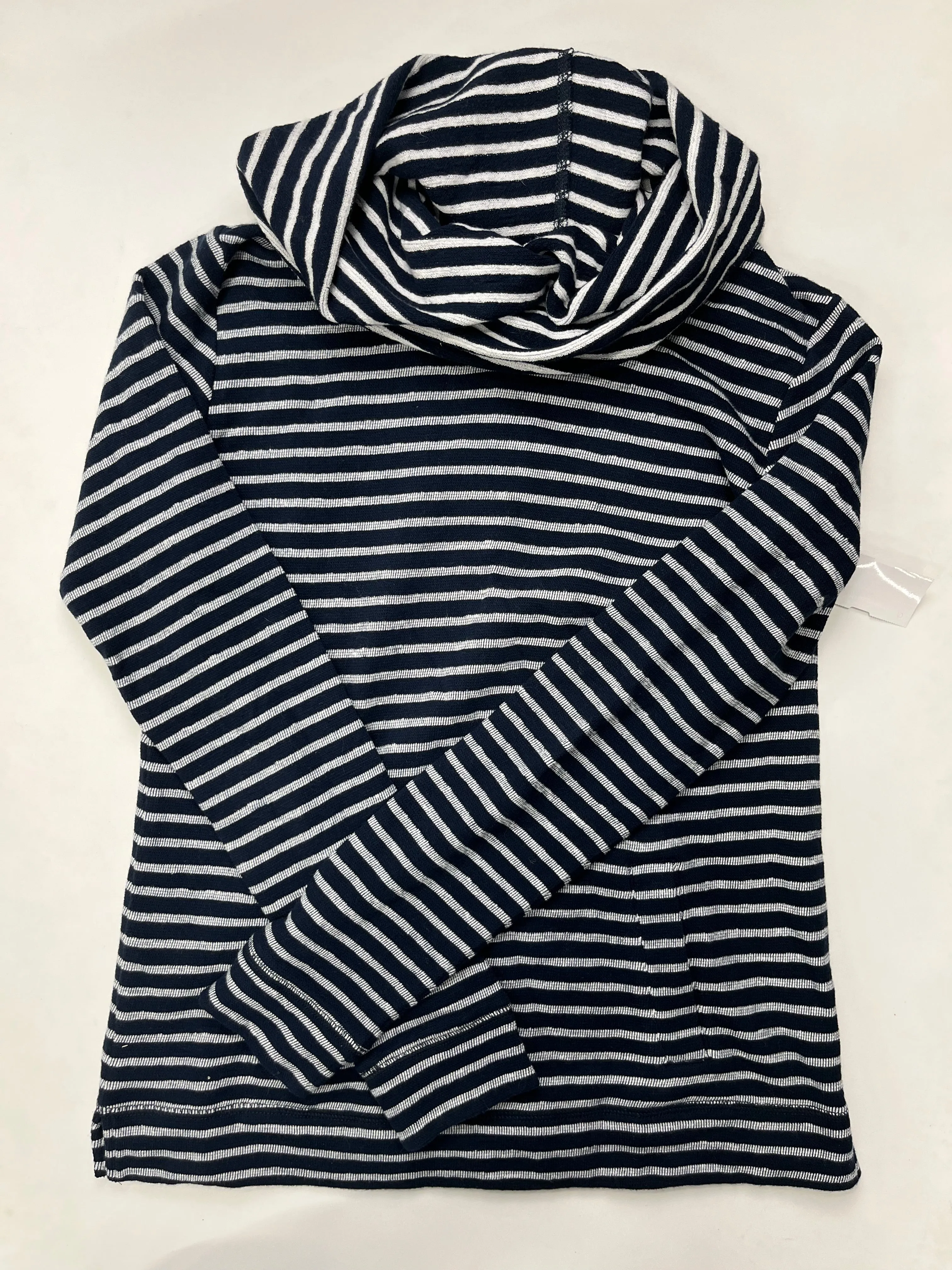 Sweatshirt Crewneck By J Crew O  Size: Xs Party Ready retro look