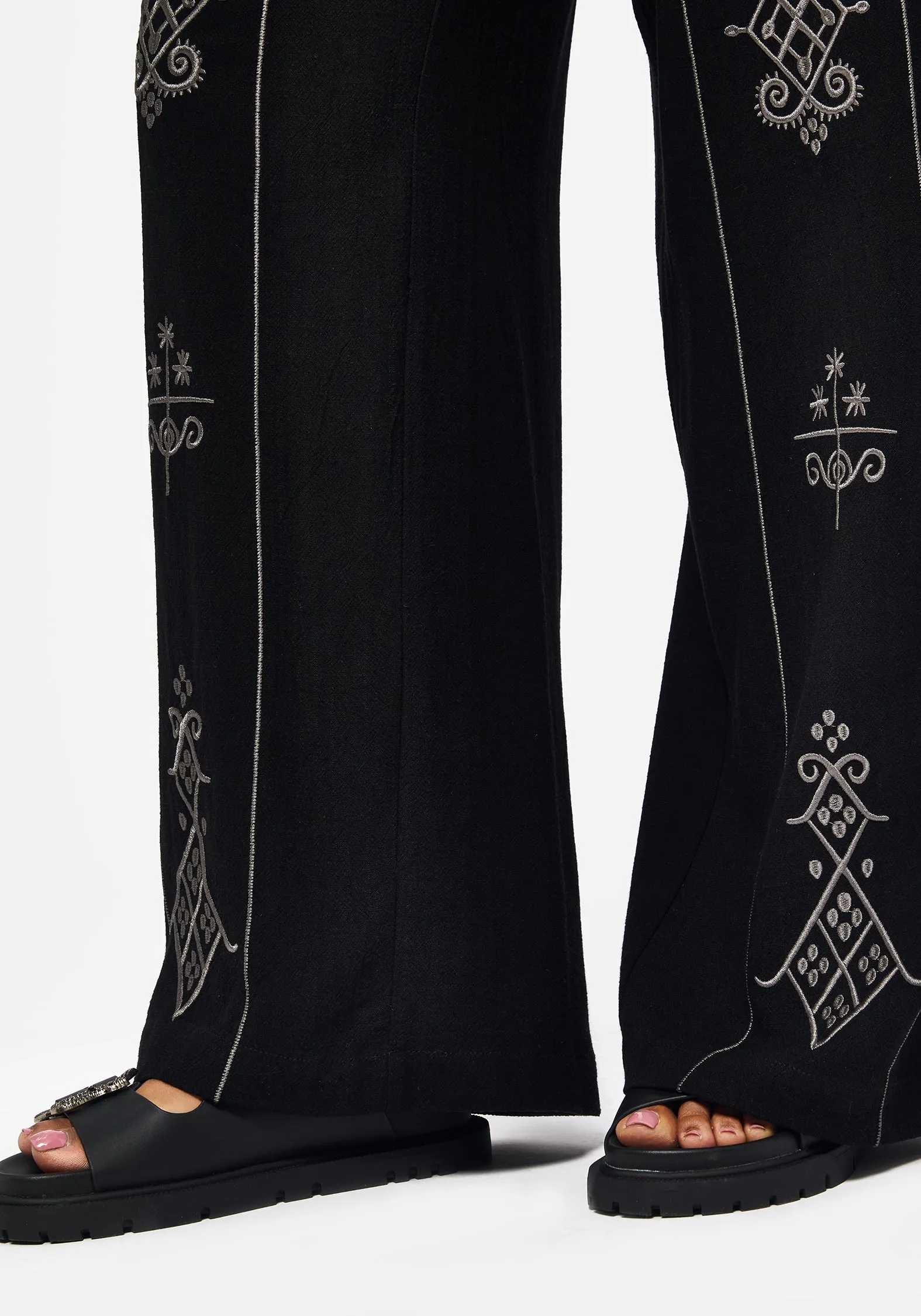 Merrymount Embroidered Wide Leg Trouser Cozy Comfort