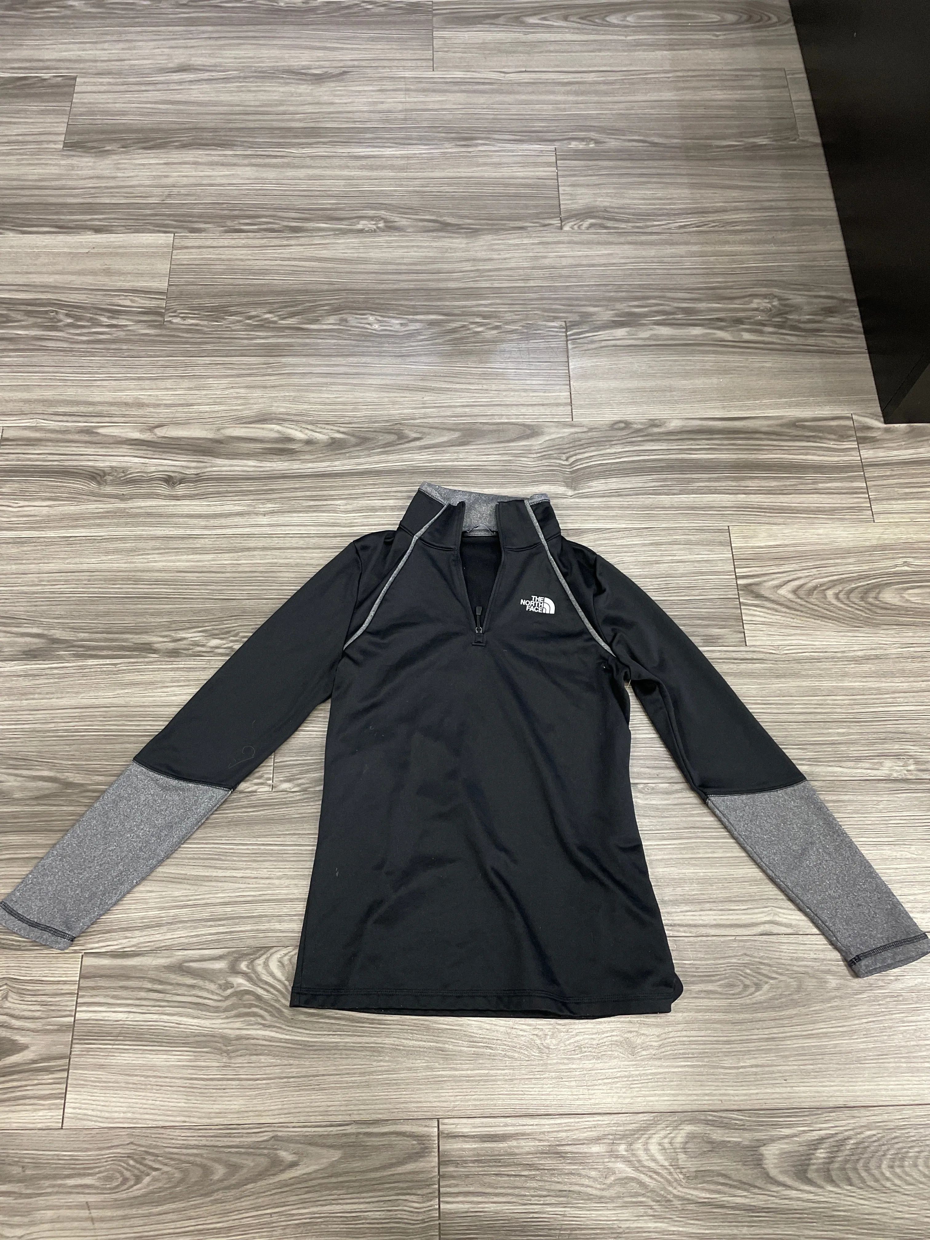 Cold Weather Gear Black Athletic Sweatshirt Collar The North Face, Size S